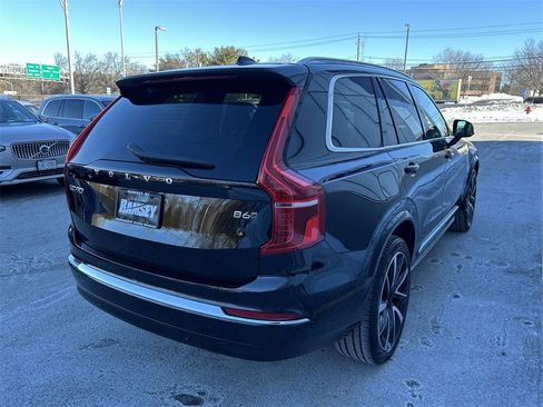 Certified 2023 Volvo XC90 B6 Plus image 8