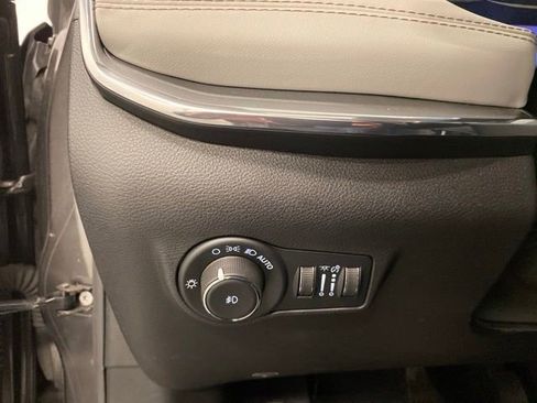 Used 2023 Jeep Compass Limited AWD/4WD image 17