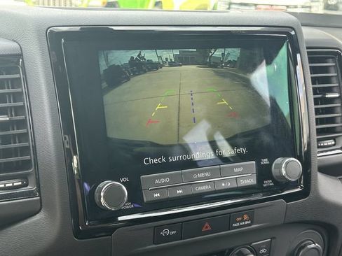 Used 2023 Nissan Frontier PRO-4X w/ Technology Package AWD/4WD image 29