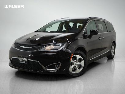 Used 2017 Chrysler Pacifica Touring-L Plus