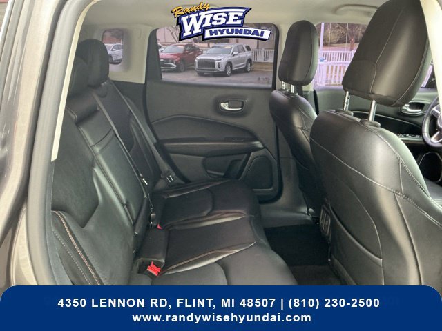Used 2018 Jeep Compass Limited AWD/4WD image 36