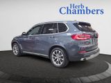 Used 2019 BMW X5 xDrive40i w/ Premium Package 2 image 3