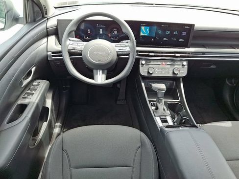 Certified 2026 Hyundai Tucson SE AWD/4WD image 11