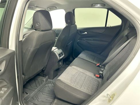 Used 2022 Chevrolet Equinox LT image 20