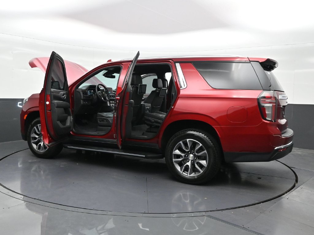 Used 2023 Chevrolet Tahoe LT w/ Luxury Package RWD image 34