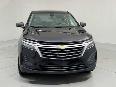 Certified 2024 Chevrolet Equinox LS w/ LS Convenience Package FWD image 8
