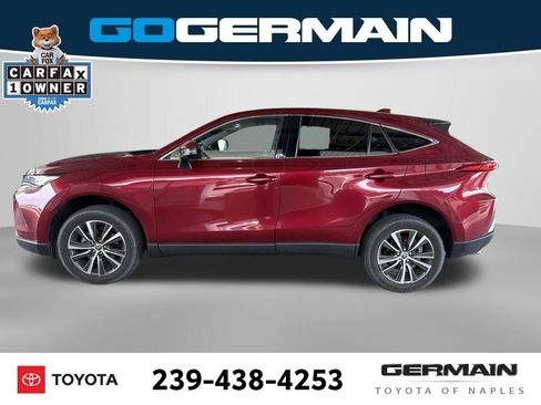 Used 2023 Toyota Venza LE AWD/4WD image 2