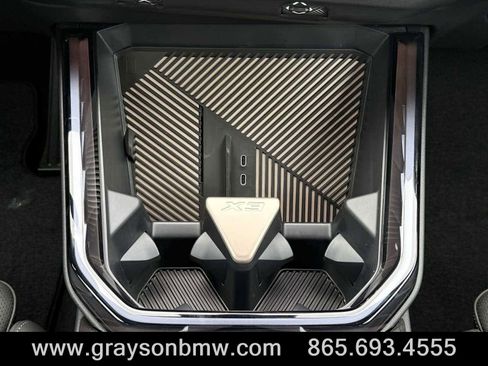 Used 2025 BMW X3 xDrive30i w/ Premium Package image 22