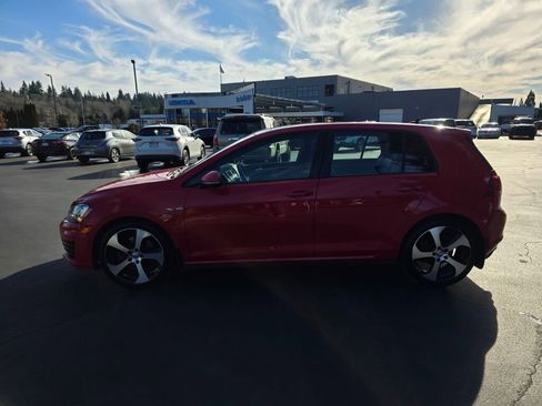 Used 2015 Volkswagen GTI Autobahn image 20