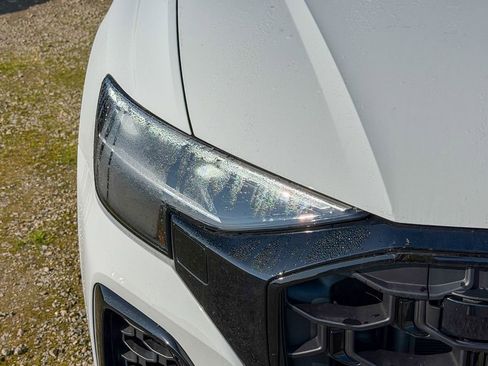 New 2025 Audi Q8 Premium Plus image 5