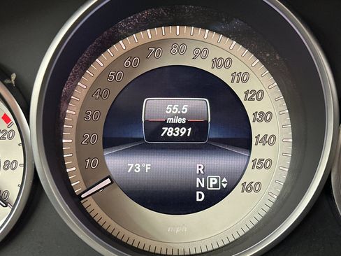 Used 2016 Mercedes-Benz E 350 Sedan w/ Premium Package image 20