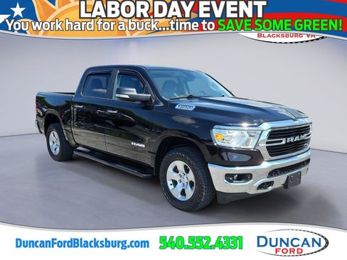 Used 2020 RAM 1500 Big Horn AWD/4WD image 1