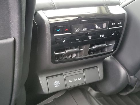 New 2026 Acura MDX w/ Advance Package AWD/4WD image 14