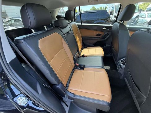Used 2019 Volkswagen Tiguan SE AWD/4WD image 10