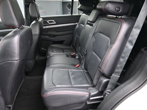 Used 2019 Ford Explorer Sport w/ Equipment Group 401A image 26