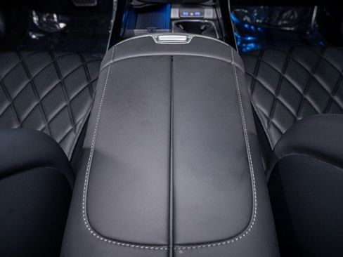 New 2026 Mercedes-Benz S 580 4MATIC Sedan image 21