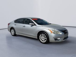 Used 2013 Nissan Altima 2.5 S video 1