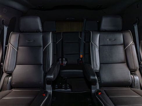 Used 2023 Cadillac Escalade Sport w/ Touring Package image 25