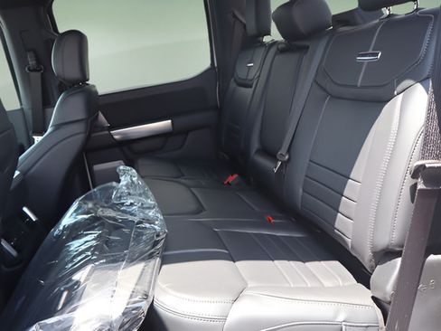 New 2026 Ford F150 Platinum w/ Equipment Group 700A Standard AWD/4WD image 26