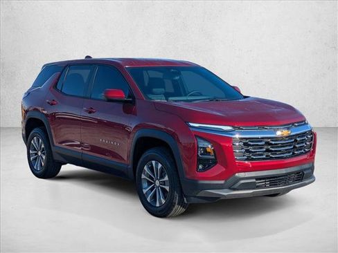 New 2026 Chevrolet Equinox LT w/ Convenience Package II FWD image 7