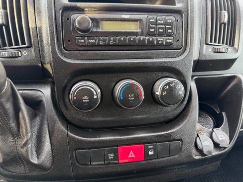 Used 2017 RAM ProMaster 2500 image 37