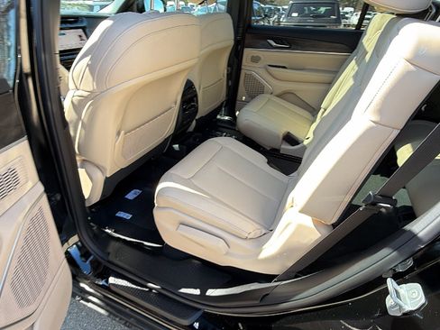 New 2026 Jeep Grand Cherokee L Limited image 20