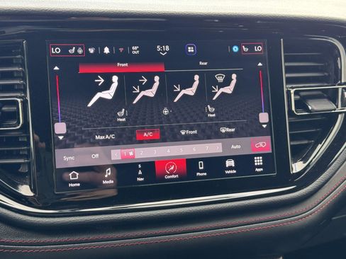 Certified 2025 Dodge Durango GT w/ Blacktop Package AWD/4WD image 15