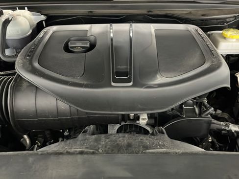 Used 2025 RAM 1500 Big Horn AWD/4WD image 34