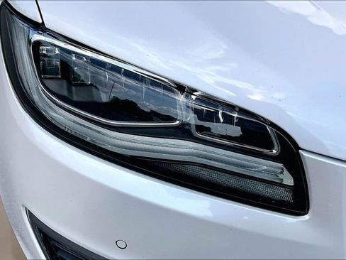 Used 2017 Lincoln MKZ Reserve w/ Luxury Package FWD image 26