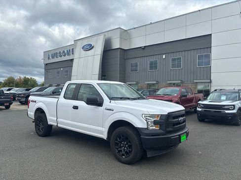 Used 2017 Ford F150 XL w/ Equipment Group 101A Mid AWD/4WD image 7