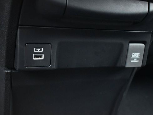 Used 2024 Honda Odyssey Sport image 11