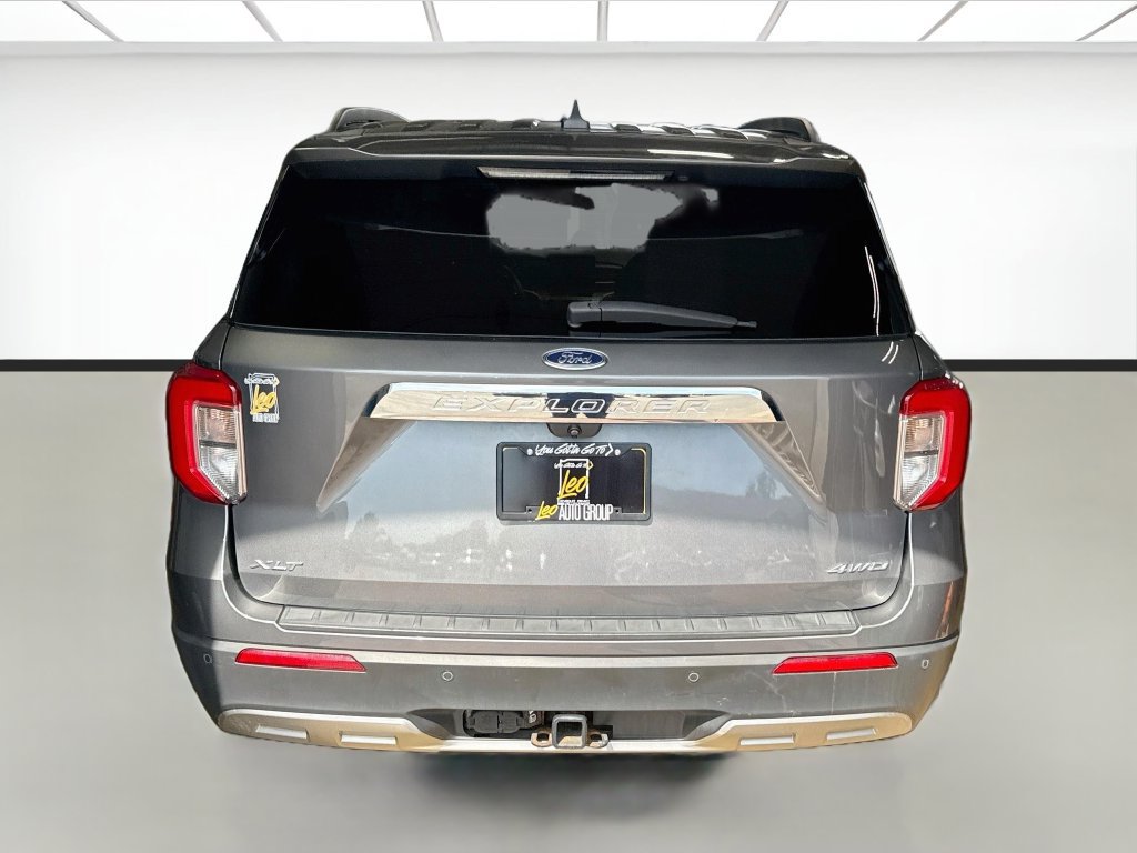 Used 2021 Ford Explorer XLT w/ Equipment Group 202A AWD/4WD image 6