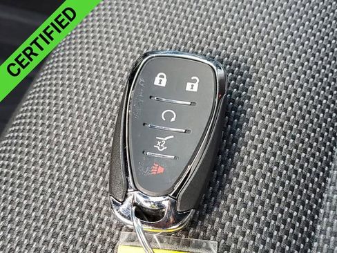 Certified 2023 Chevrolet Traverse LT FWD image 37