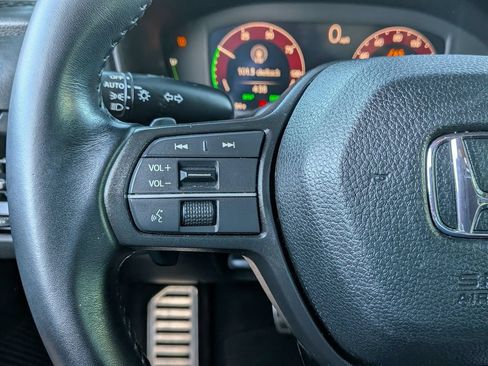 Used 2023 Honda Accord Sport image 19