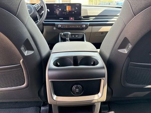 New 2026 Kia Carnival LX image 22