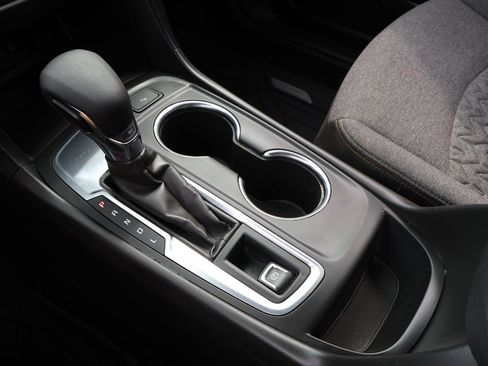 Used 2023 Chevrolet Equinox LT FWD image 22