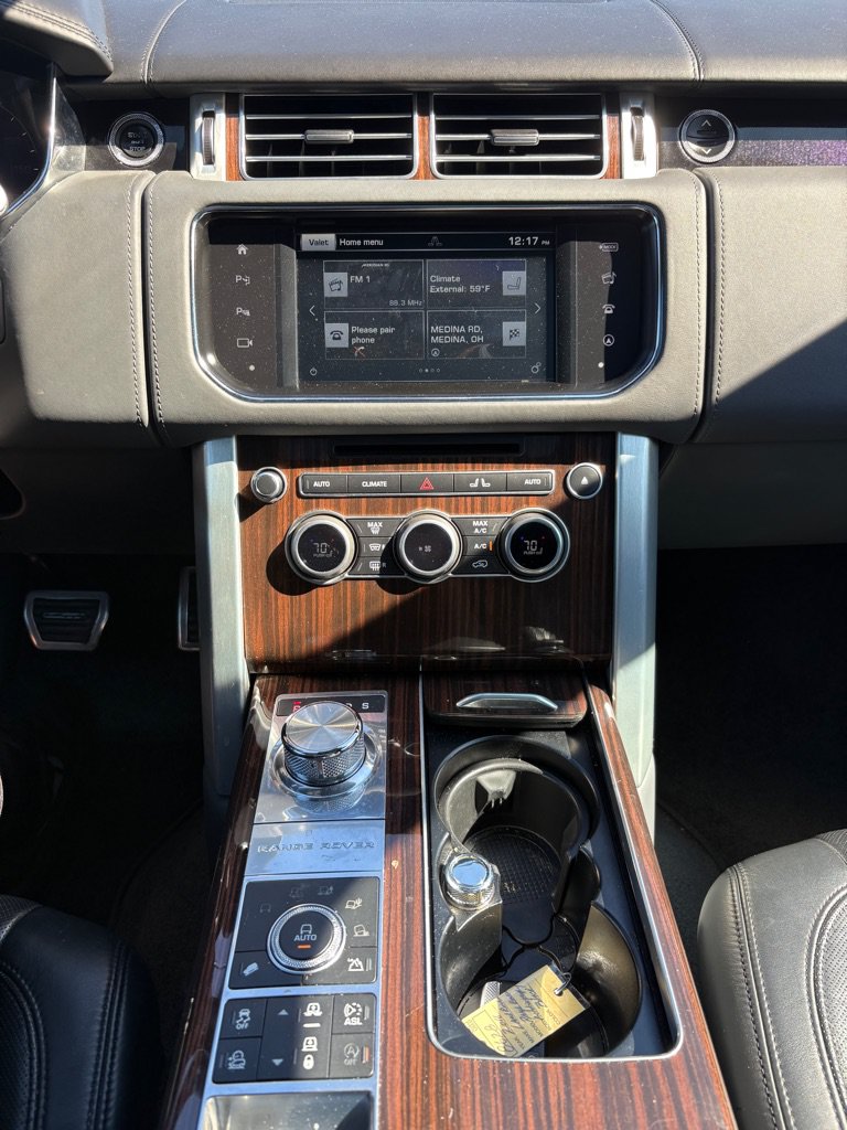 Used 2016 Land Rover Range Rover LWB SV Autobiography AWD/4WD image 17