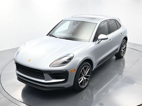 Used 2022 Porsche Macan S image 33