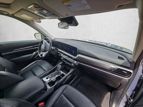 Used 2025 Kia Telluride S FWD image 20