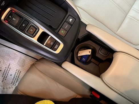 Used 2022 Honda Insight Touring image 37