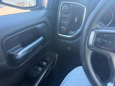 Used 2021 Chevrolet Silverado 1500 LT w/ Bed Protection Package RWD image 18