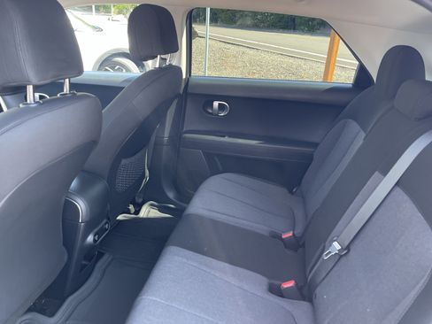Certified 2024 Hyundai Ioniq 5 SE RWD image 14