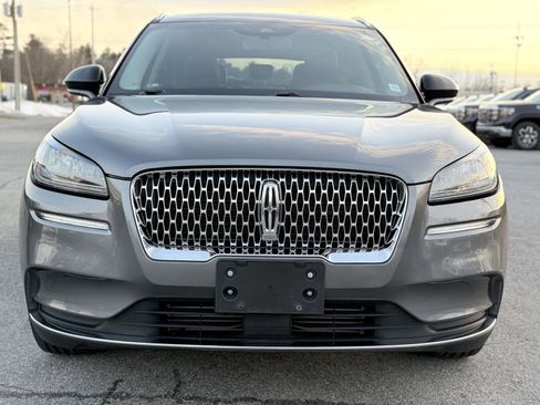 Used 2021 Lincoln Corsair AWD w/ Premium Package image 2
