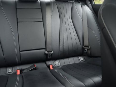 Used 2022 Mercedes-Benz E 350 4MATIC Sedan image 17