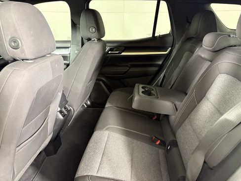 Used 2025 GMC Terrain Elevation image 35