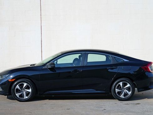 Used 2019 Honda Civic LX image 8