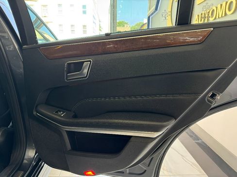 Used 2014 Mercedes-Benz E 350 Sport image 26