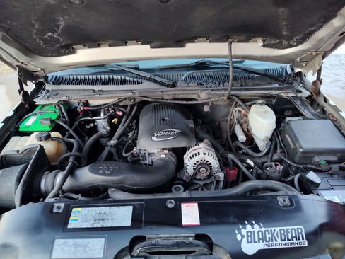 Used 2006 Chevrolet Avalanche Z71 w/ Sun And Sound Package image 9