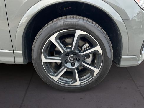 Used 2025 Audi Q3 2.0T Premium Plus image 17