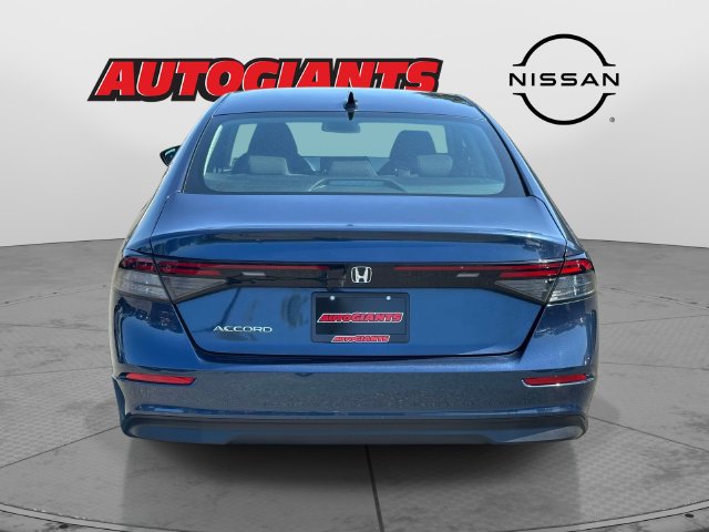 Used 2025 Honda Accord SE image 5